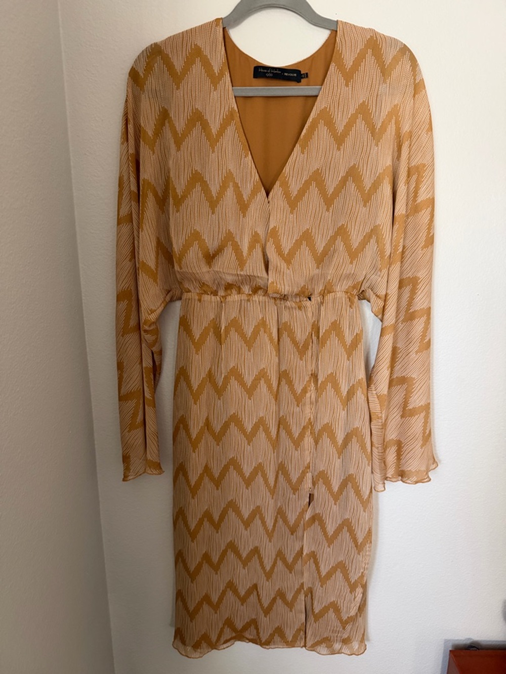 REVOLVE House of Harlow 1960 Rust Orange Chevron Dress with Slit Size S - Picture 2 of 9
